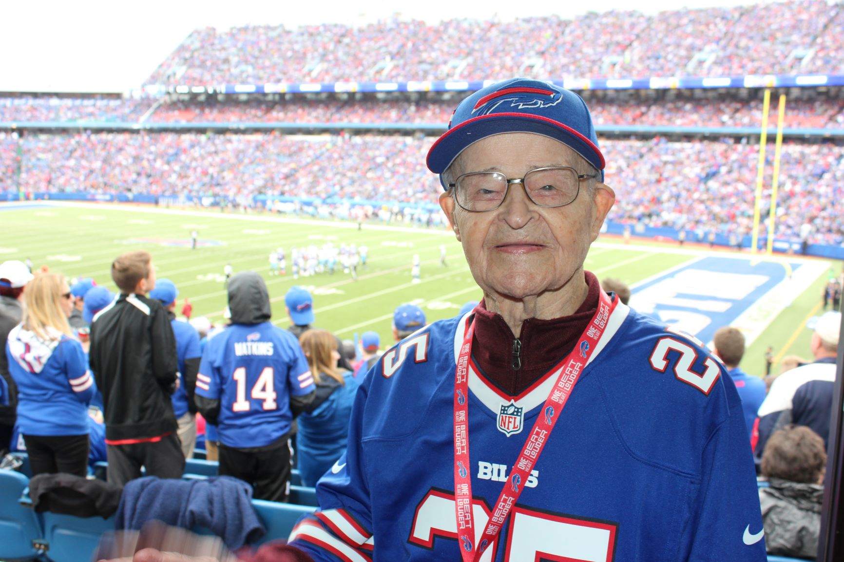 A VIP Day at the Bill's game for Eddie, 104! Image